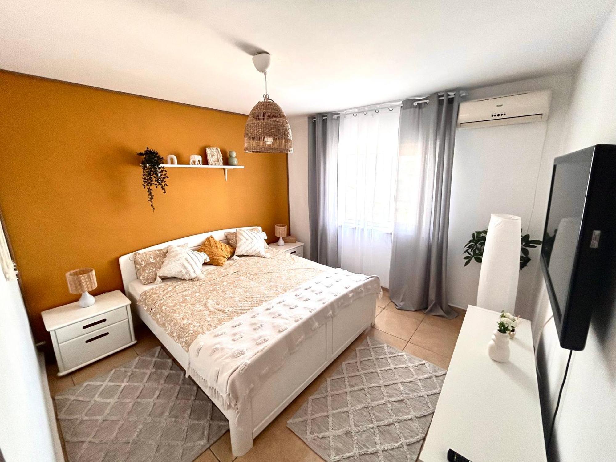 מנגליה Boho Apartments מראה חיצוני תמונה